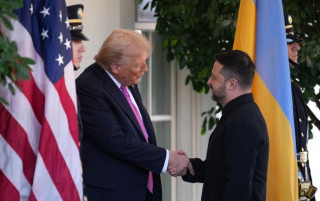 Зеленський пояснив, чому Трамп не поспішає з «Томагавками»