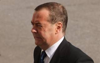 Медведев заговорил об «акте войны» со стороны Трампа