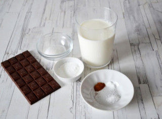 Вчені розповіли, чим так корисно молоко з шоколадом