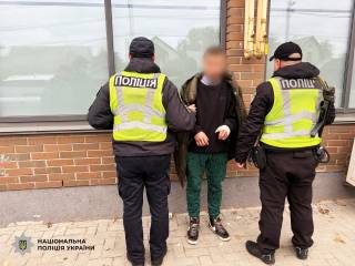 В Киевской области мужчина устроил кровавую поножовщину