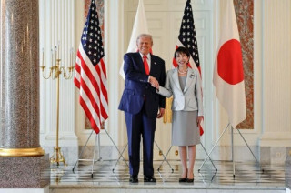 Прем'єр Японії обговорила з Трампом Україну