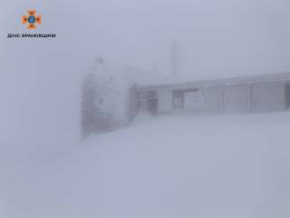 В Карпатах идет снег и держится мороз