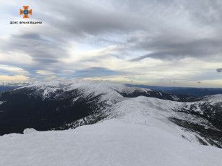 Карпати ґрунтовно накрив сніговий шторм