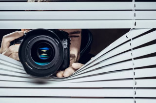 Їхнє Межигір’я. «Борці з корупцією», схоже, збагачуються під час війни: квартири, авто, гектари землі. Цикл 1