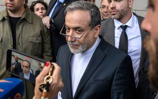 Иран заявил о полной остановке обогащения урана