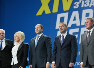 Як Південь України голосував за біло-синіх: рух до хаосу