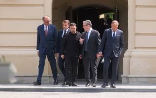 Европа и США готовят обязательства защиты Украины, - Reuters